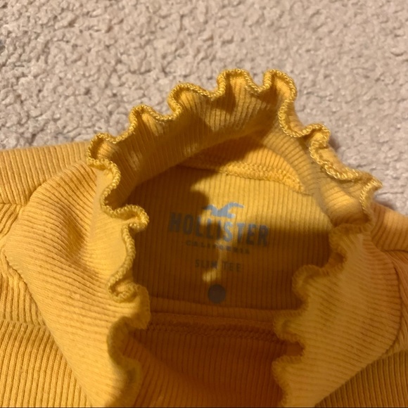 hollister turtle neck top - Picture 2 of 2